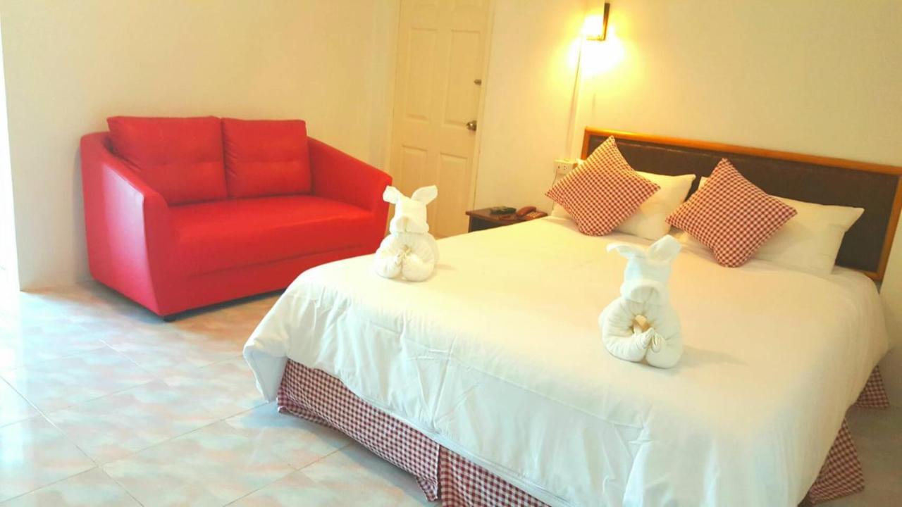 Hotel De Ratt Phuket Екстериор снимка