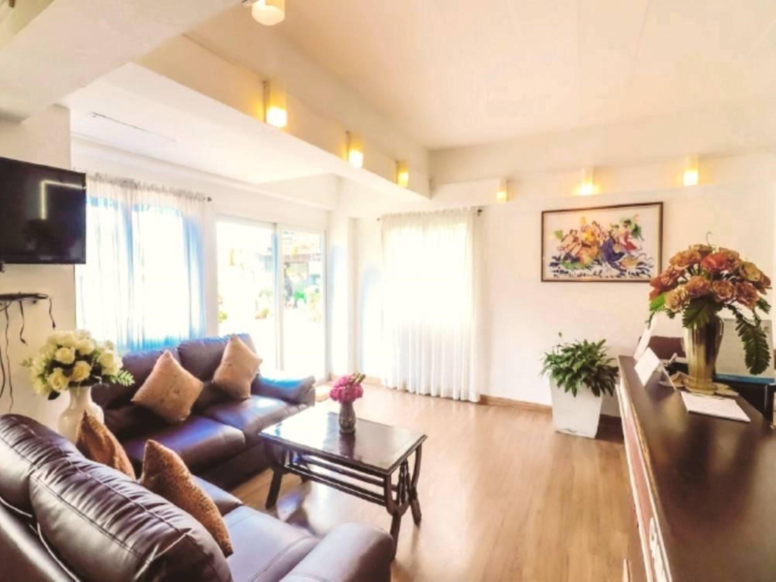 Hotel De Ratt Phuket Екстериор снимка