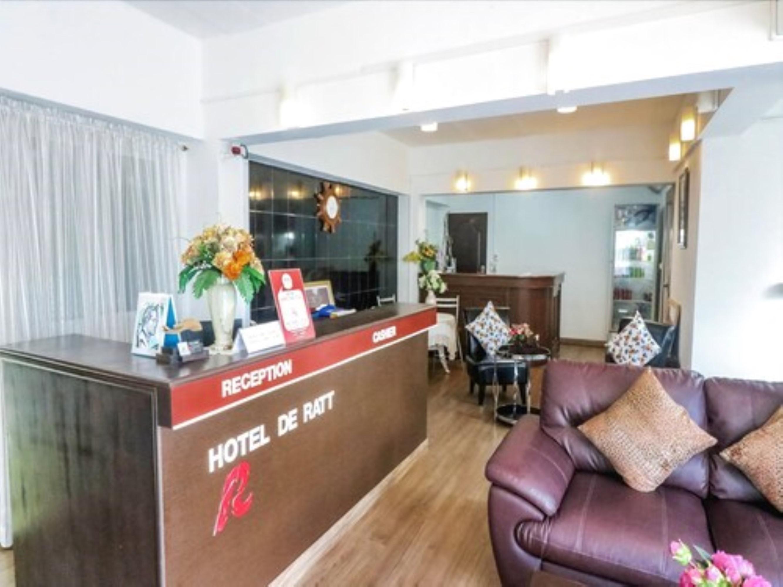 Hotel De Ratt Phuket Екстериор снимка